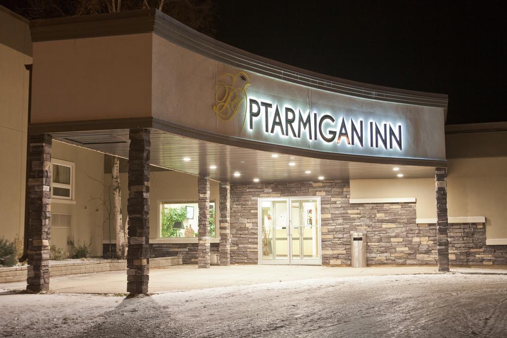 Ptarmigan Inn Hay River Εξωτερικό φωτογραφία