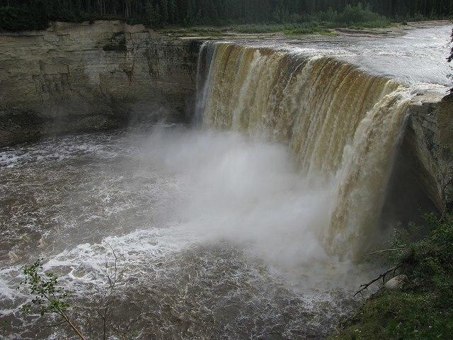Ptarmigan Inn Hay River Εξωτερικό φωτογραφία